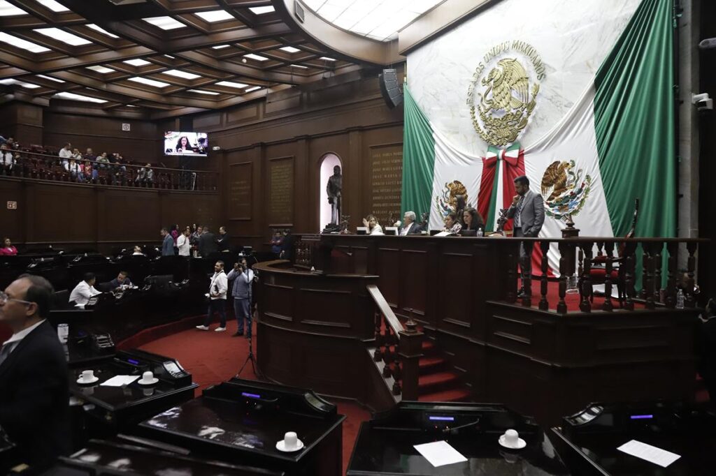 Aprueba 76 Legislatura Michoacán inicio de proceso de Juicio Político a servidor público