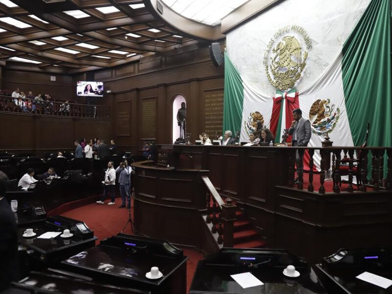 Aprueba 76 Legislatura Michoacán inicio de proceso de Juicio Político a servidor público