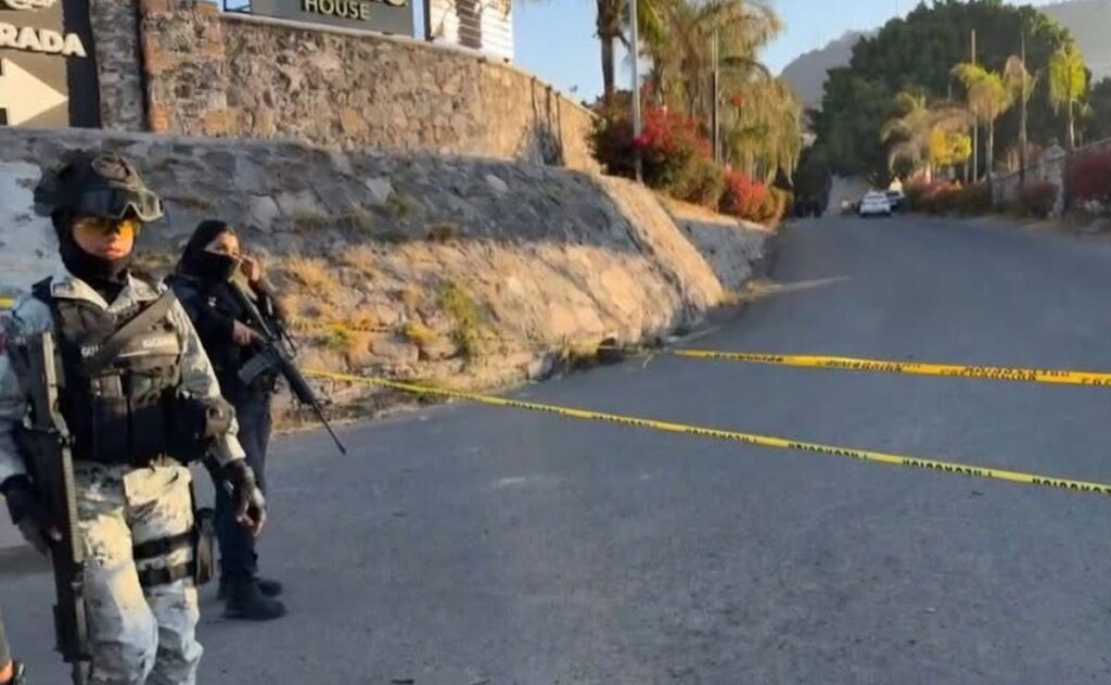 Asesinan a 4 en Queretaro dentro de Lamborghini: 1 era hijo del Chango Méndez 2