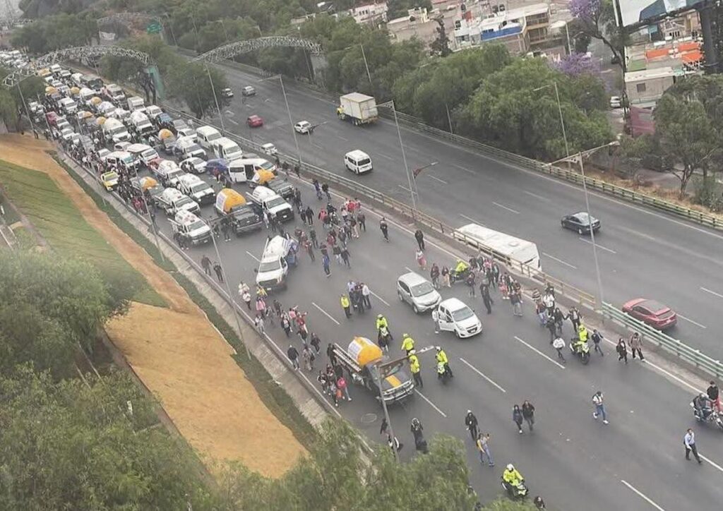 Bloquean la carretera México-Pachuca: gaseros