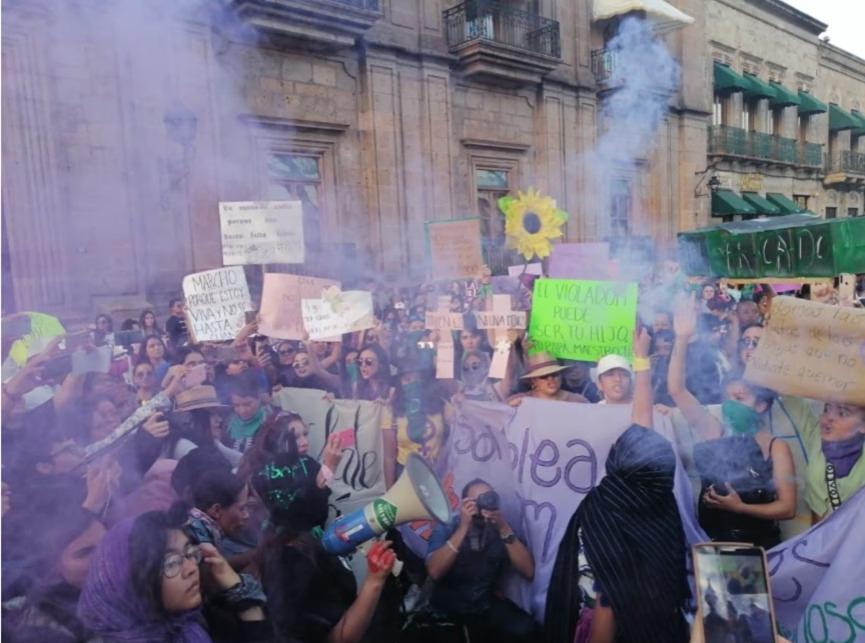 Colectivas, maestras y estudiantes en la marcha 8M este sábado en Morelia