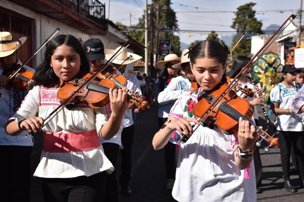 Convite de la K'uínchekua 2025 llenará de música Tzintzuntzan