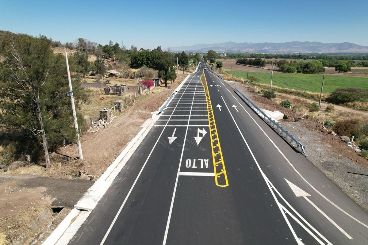 Destaca Michoacán modernización de la autopista Maravatío-Zitácuaro