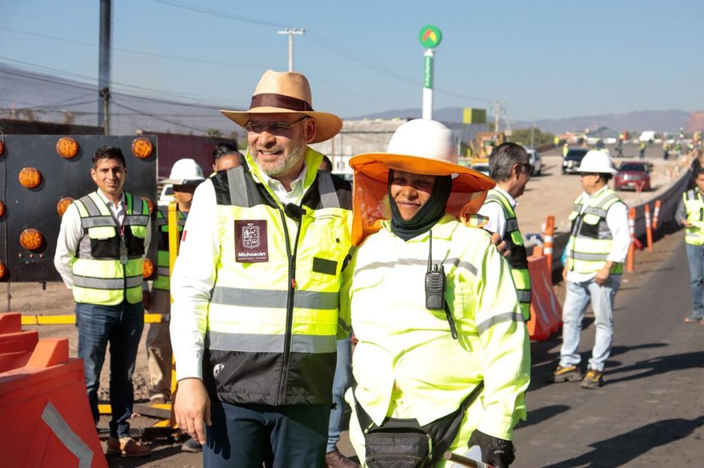 Gracias a finanzas sanas se construye Paso Catrinas en Morelia: Bedolla-2