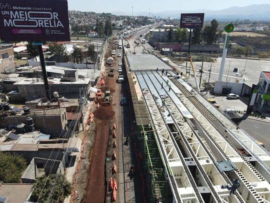 Por cada peso pagado a deuda heredada, gobierno de Bedolla destina 3 más a obras: Navarro García-2