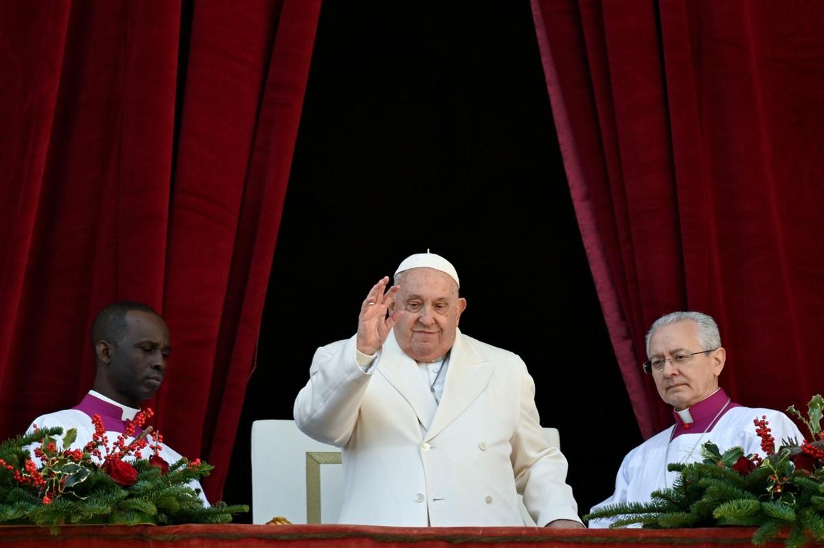 salud del Papa Francisco continúa estable; recibió Ceniza y atendió algunos asuntos