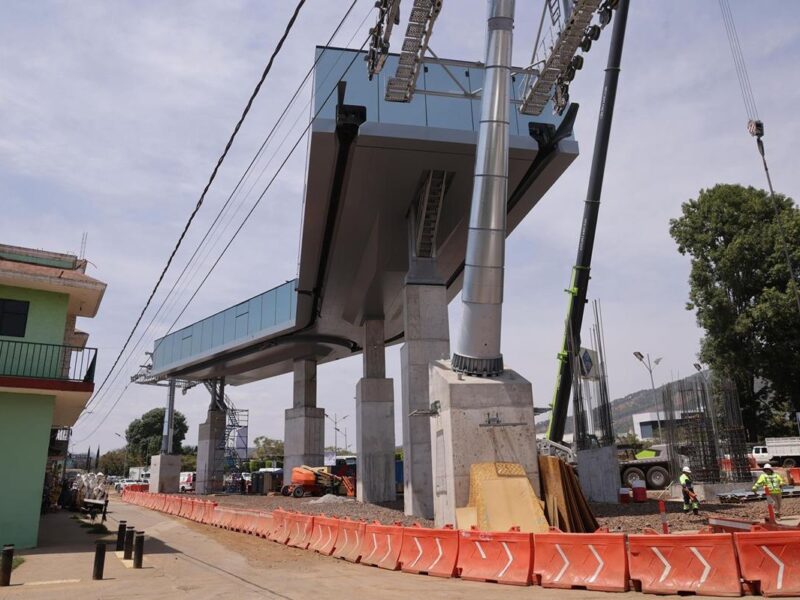 Teleférico de Uruapan con 75% de avance en su construcción