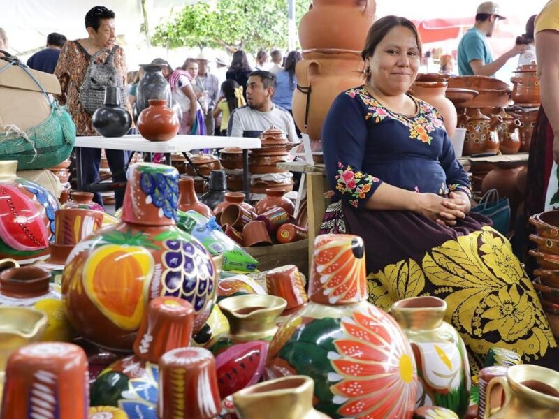 Tianguis de Domingo de Ramos en Uruapan